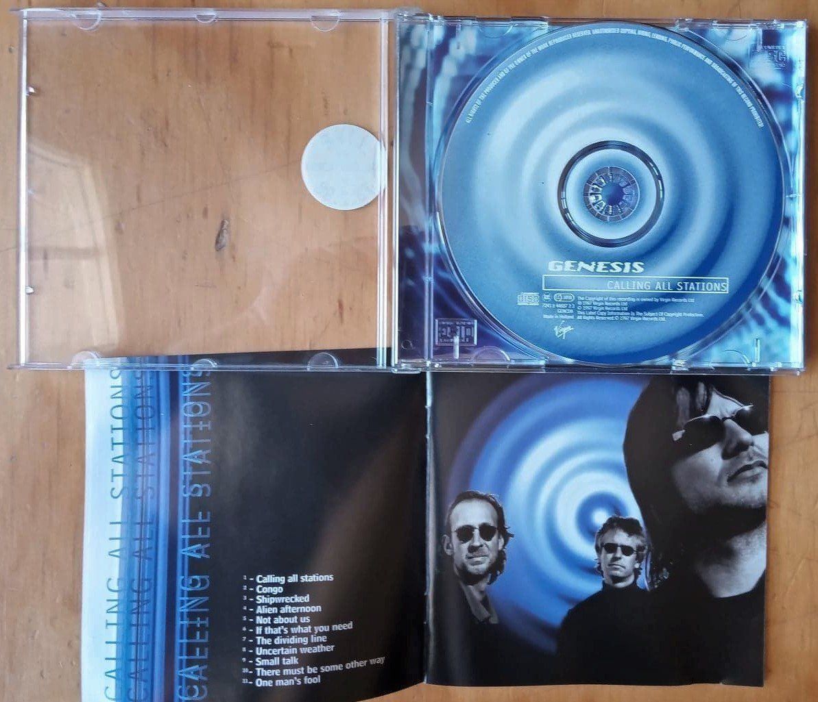 CD: GENESIS - Calling All Stations - CD 1997 – Usato da Le Locle venduto da PereiraHugo 2