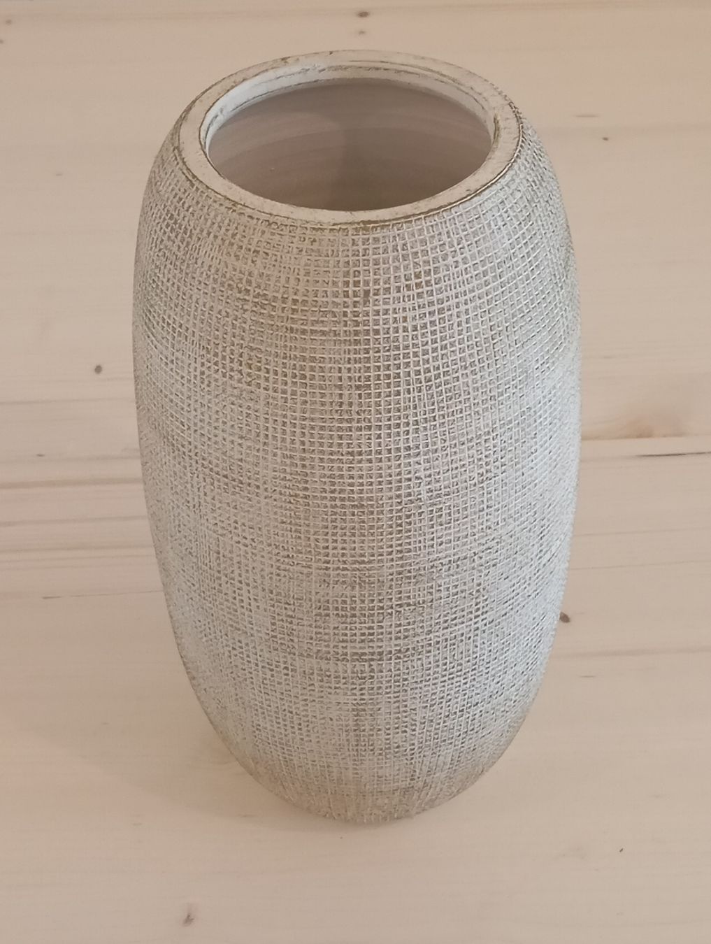 Vasi & Recipienti: vase beige  – Nuovo (secondo la descrizione) da Chêne-Bougeries venduto da lea_5pds