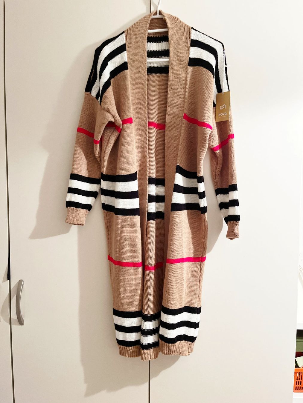 Giacche: Damen Strickjacke Grösse M - FABRIKNEU – Nuovo e nell'imballaggio originale da Glattbrugg venduto da Ariel012 2