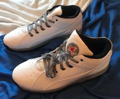Chaussures JORDAN OL'SCHOOL