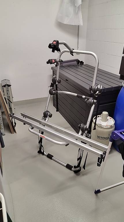 Barres de toit: Gratis Fahrradträger – D'occasion à Schöftland par Urs_Hunziker