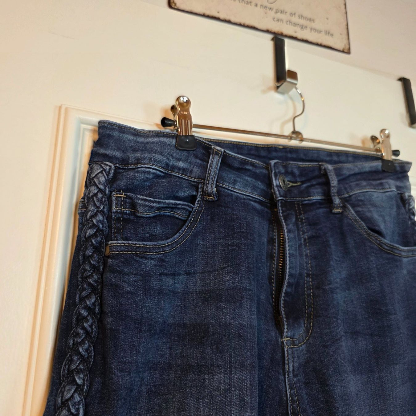 Jeans: Dunkle Jeans mit Flechtdetail – Gr. 38/M – Usato da Wald ZH venduto da CapLux 9