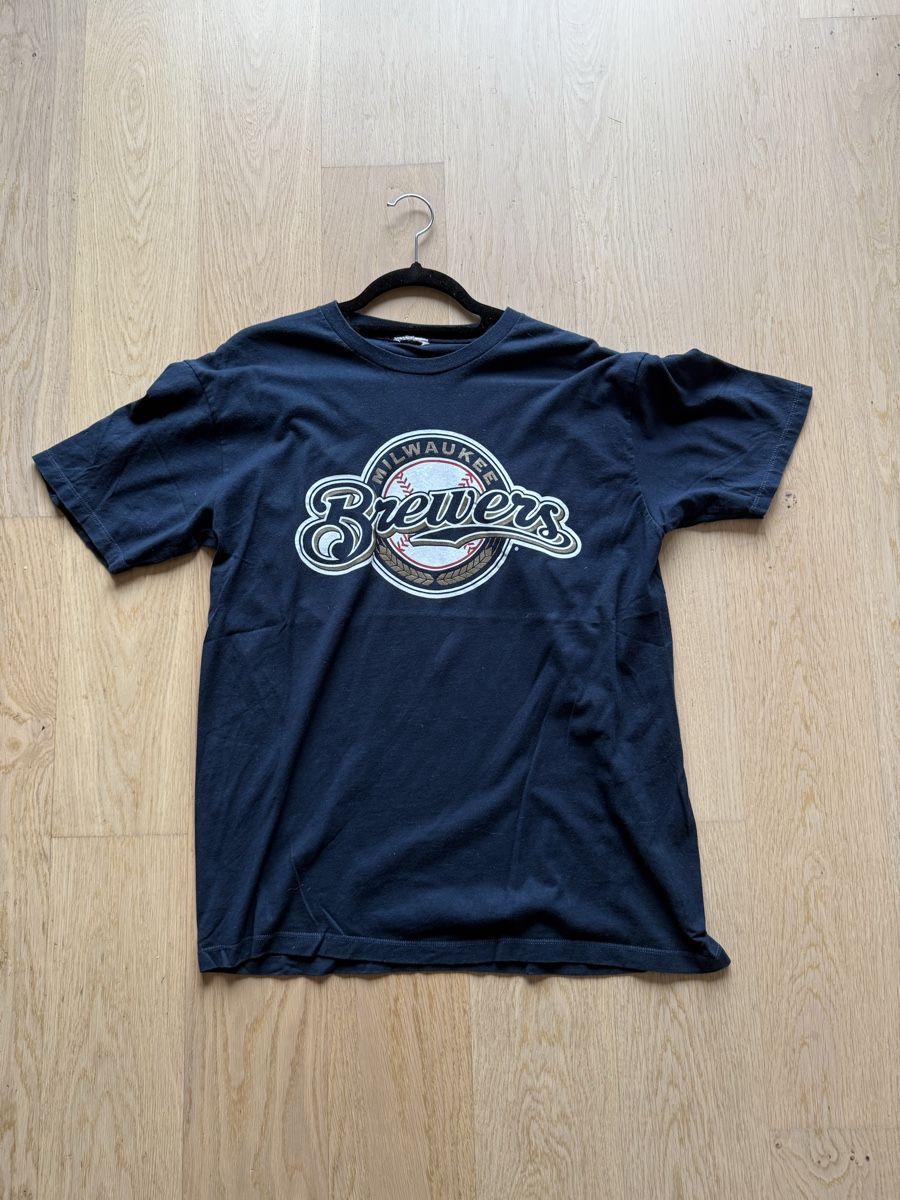 Milwaukee T-Shirts: Milwaukee Brewers T-Shirt – Gebraucht aus Zürich von sandro_colombini