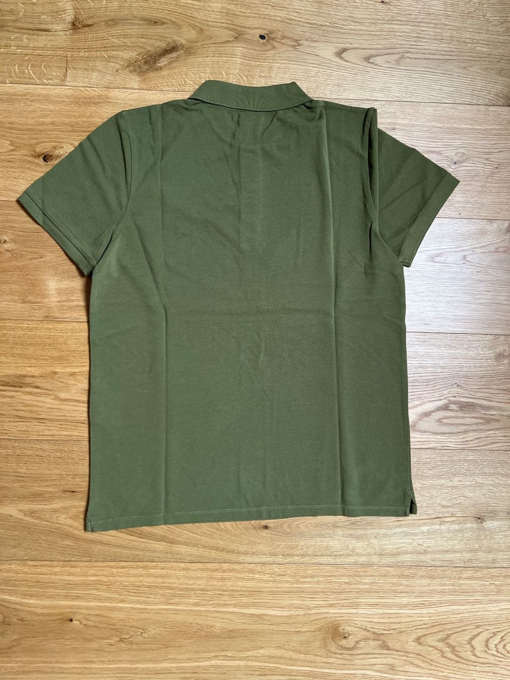 Polo-Shirts: Original CLOSED Polo, Grösse S, Fabrikneu – Neu und originalverpackt aus Biel-Benken BL von Aplus0 2
