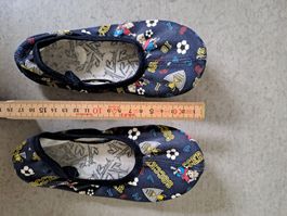 Kinder Turntäppeli / Gymnastikschuhe