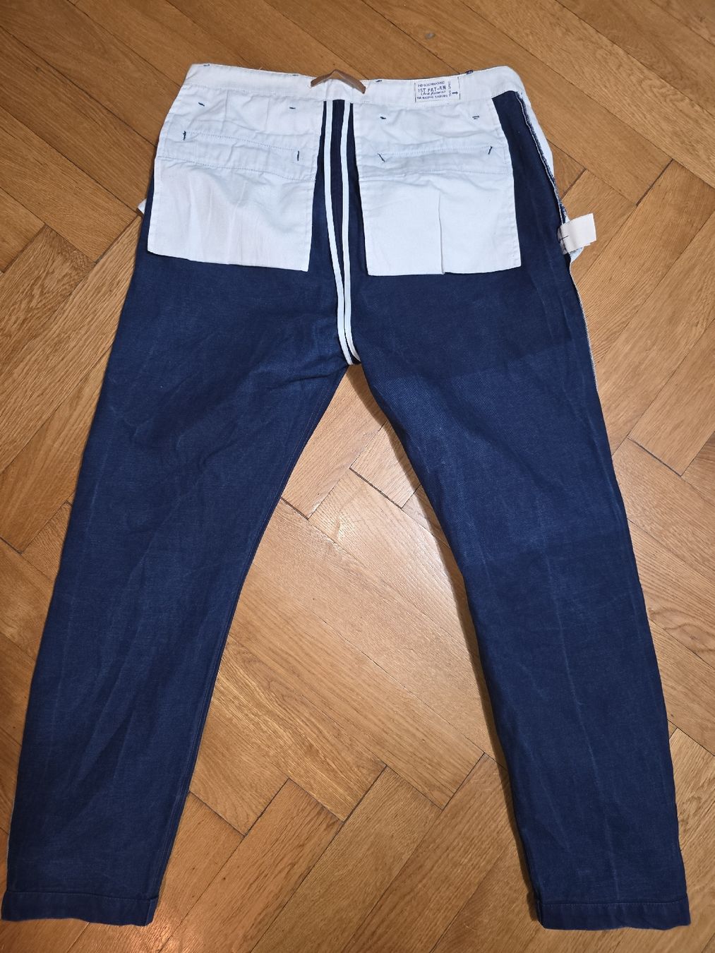 Pantalons: 1ST PAT-RN (first pattern) – D'occasion à Lausanne par reinold 5