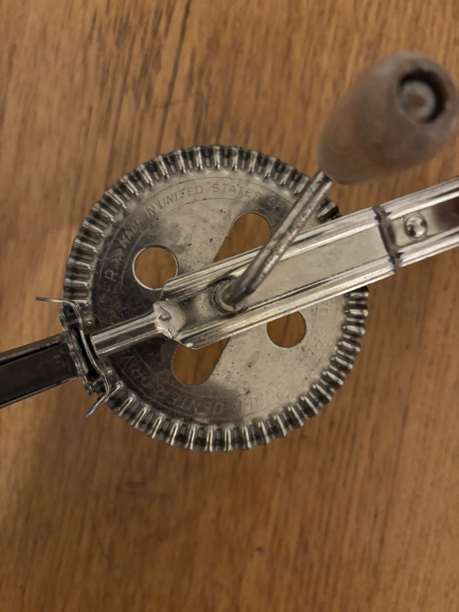 Elettrodomestici da cucina: Vintage Rotary Hand Whisk - Retro Kitchen – Usato da Morges venduto da Brunocunha05 2