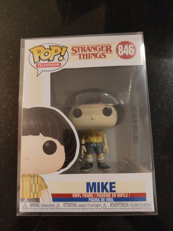 Figurine Funko Pop! Vinyl Stranger Things - Robin Saison 4 - 3,75" Multicolore - Neuf Sous Boîte