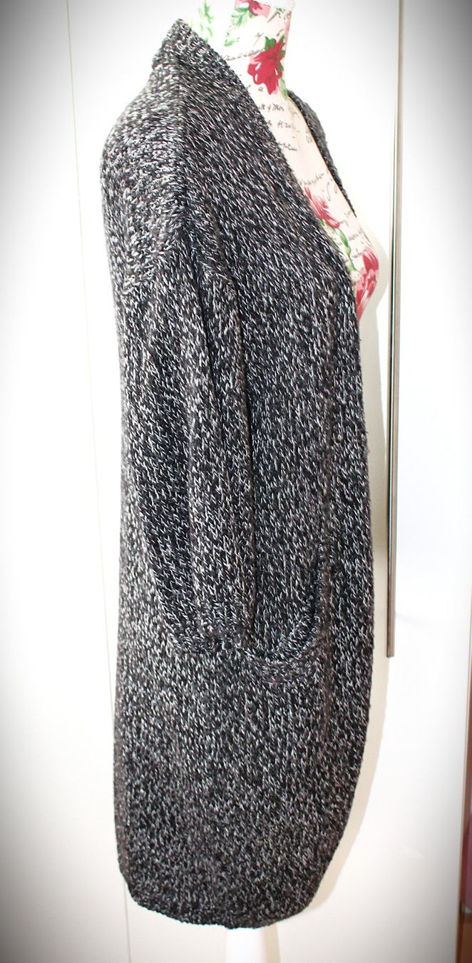 H&M Jacken: Strickjacke ★ H&M Oversize mit Taschen – Gebraucht aus Hüttwilen von pinti55 1