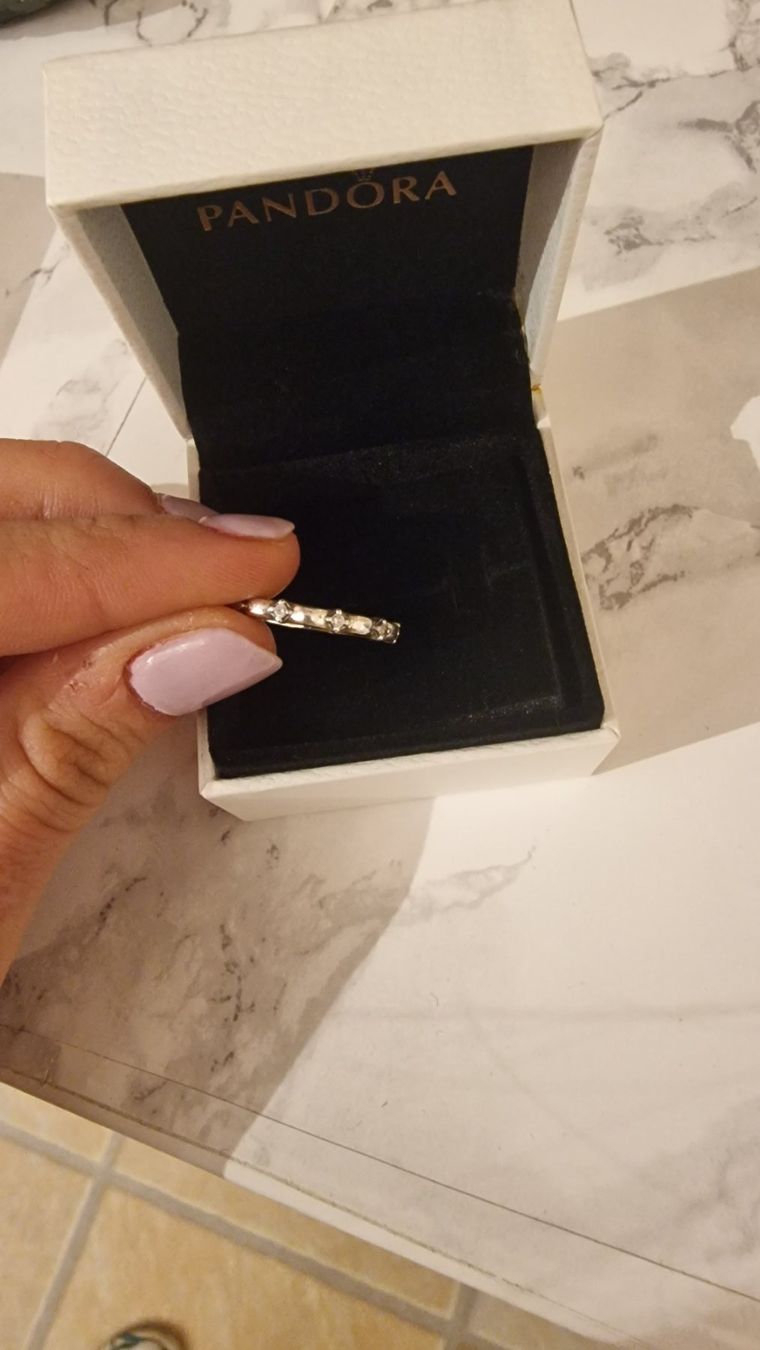 Pandora Anelli: Pandora Ring Grösse 52 – Usato da Eisten venduto da _saskiia_ 2