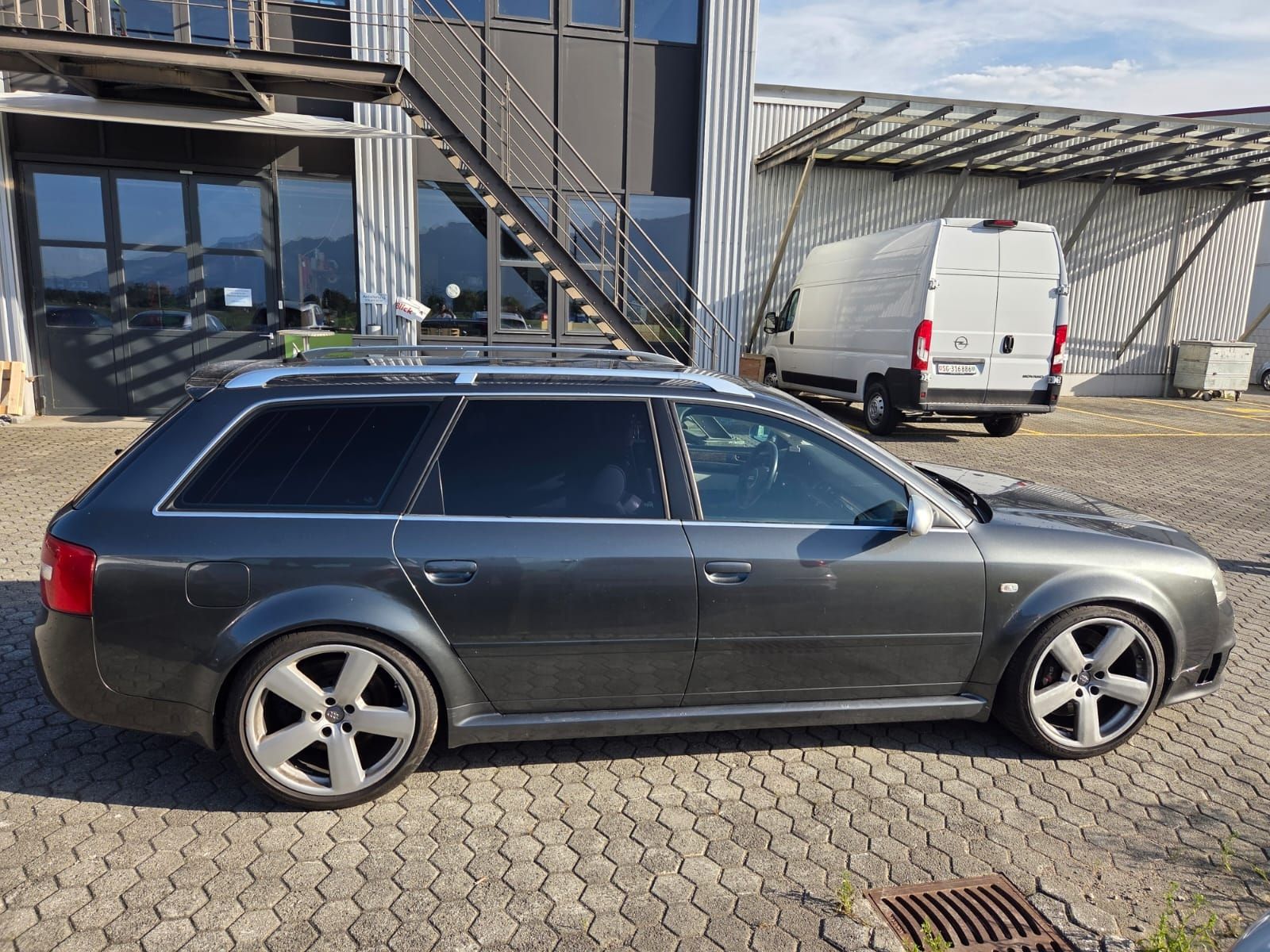 Audi Automobili: Audi Rs6 ab Mfk – Difettoso da Bendern venduto da Kasva-cars0571 4
