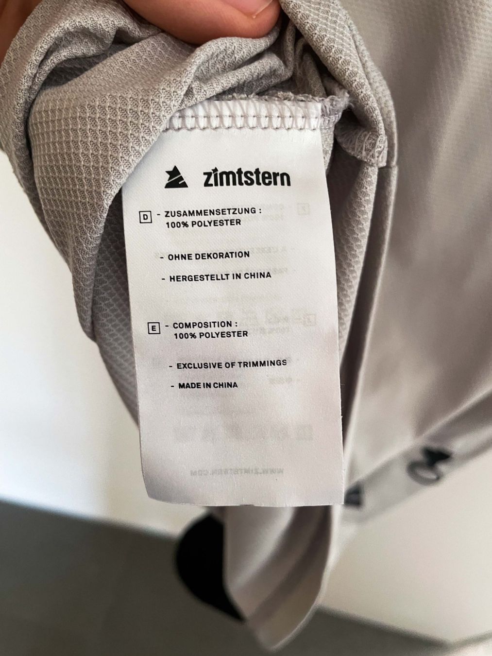 Canottiere & Pantaloni: Zimtstern Velotrikot / S – Usato da Zofingen venduto da angito 4