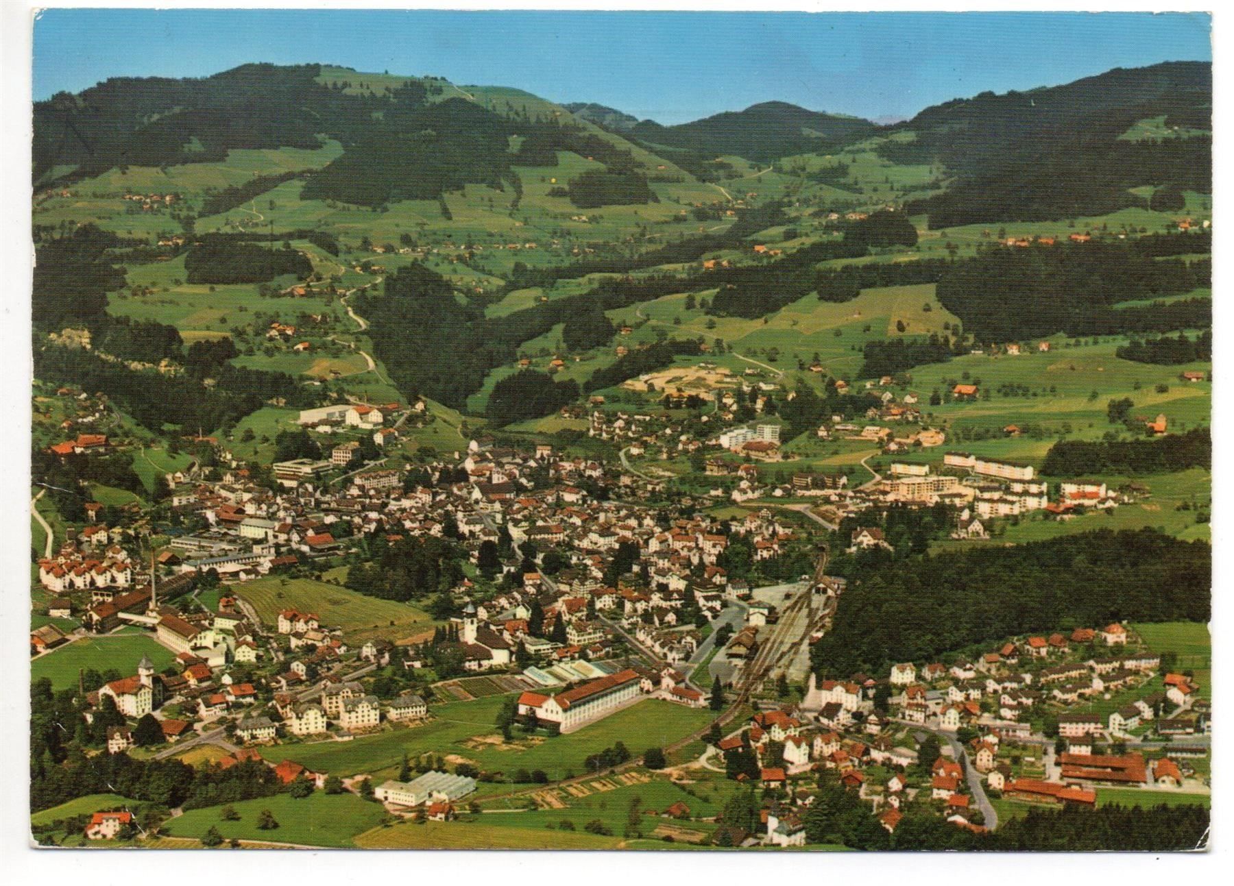 Cartoline postali: WALD ZH Flugaufnahme – Usato da Jona venduto da philajona