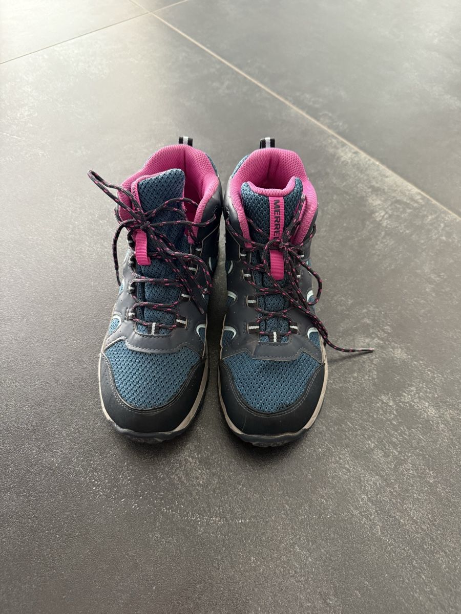 Merrell Chaussures filles: Wanderschuhe Merrell, Grösse 35 – D'occasion à Hindelbank par Bstalder 1