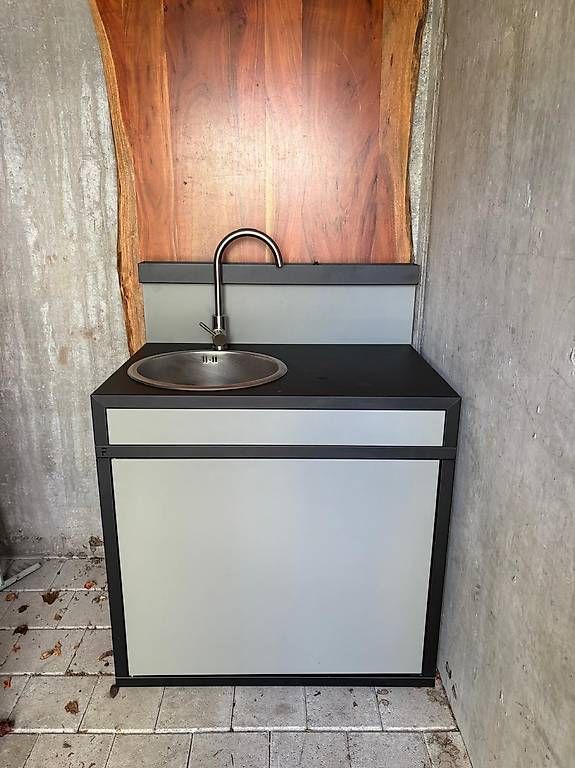 Cucine complete: Forge Adour Aussenküche schwarz/grau – Usato da Jona venduto da Betty010