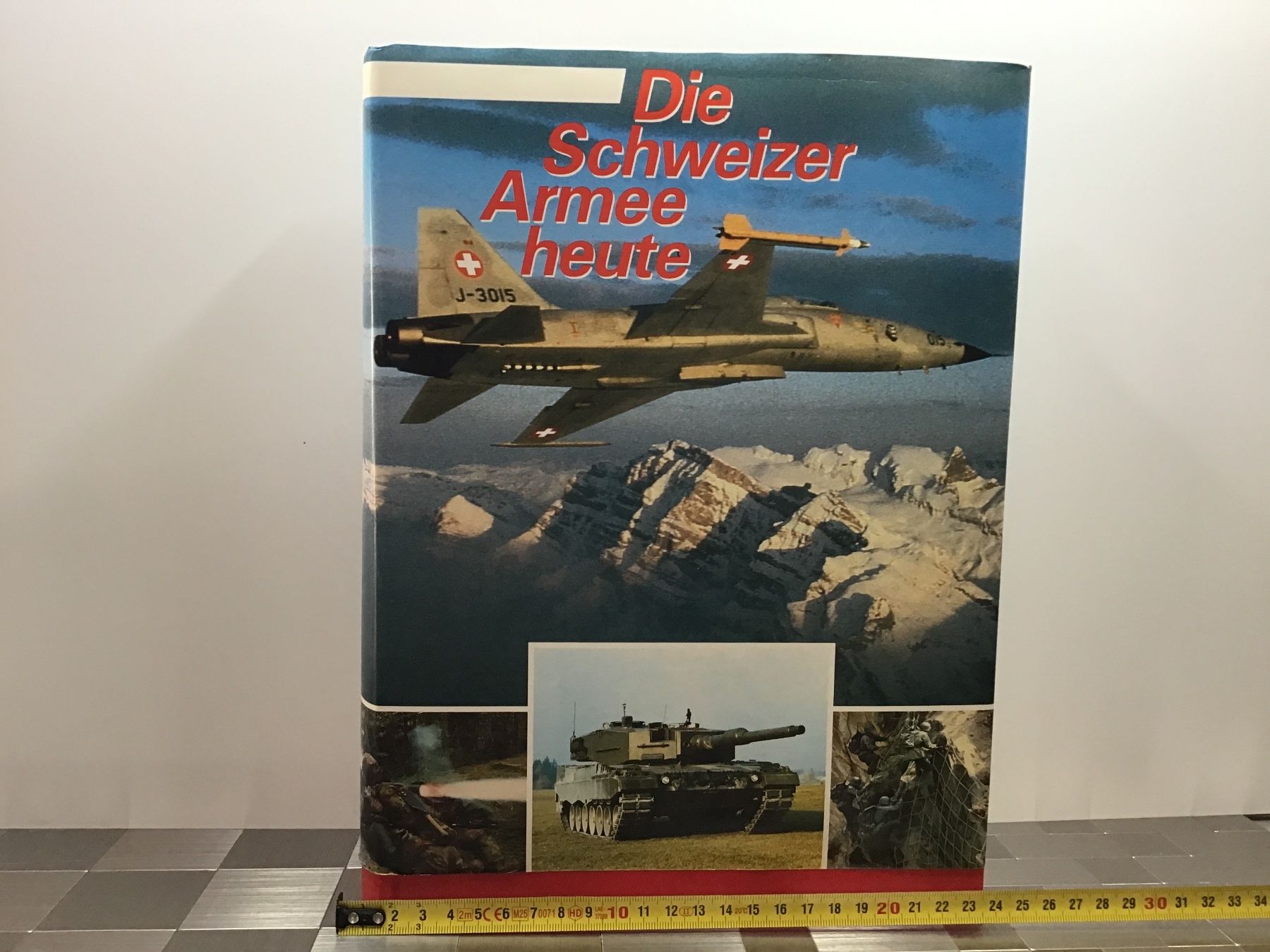 Bücher: DIE SCHWEIZER ARMEE HEUTE – Gebraucht aus Männedorf von Spezial-Modelle