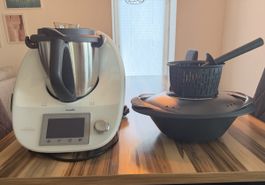 Thermomix TM5 Küchenmaschine mit Zubehör