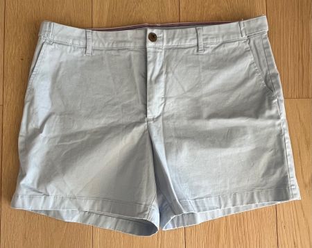 Tommy Hilfiger Chino Shorts hellblau Gr. US 14 (44) NEU