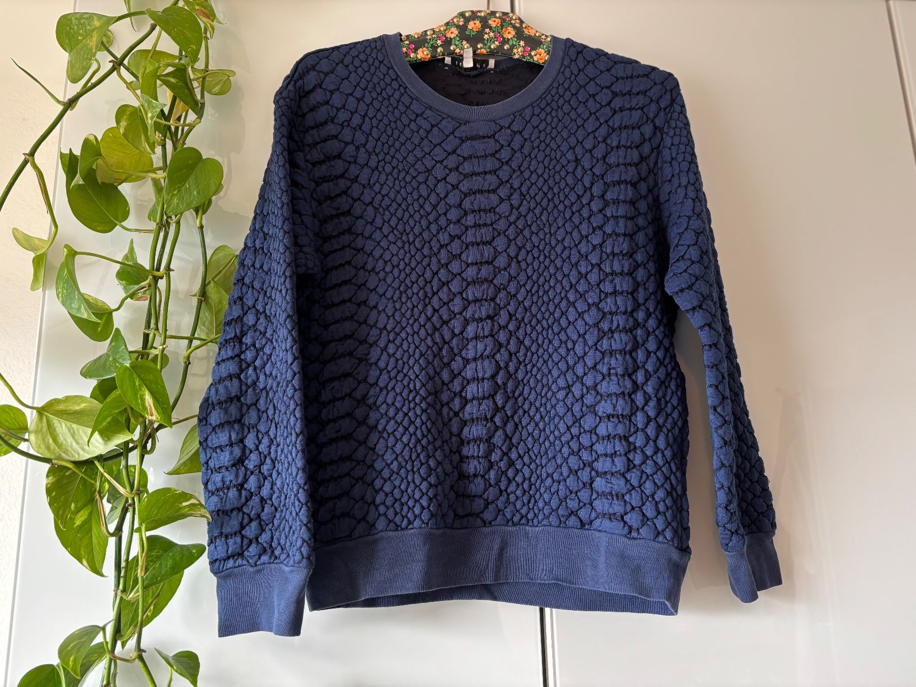 Sandro Pullover & Sweatshirts: SANDRO PARIS dunkelblauer Pullover Gr. 2 – Gebraucht aus Zürich von missmodernage 1