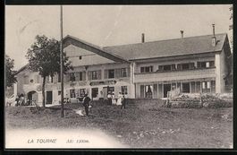 La Tourne, Hotel de la Tourne mit Garten