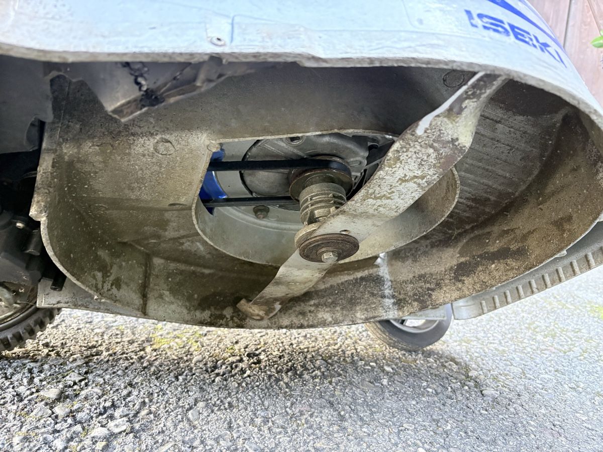 Iseki Tagliaerba: Iseki Rasenmäher SR 5048 A Benzinmäher – Usato da Adlikon b. Regensdorf venduto da Teo19 4