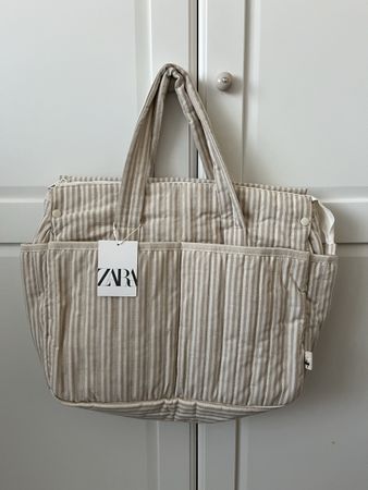 Wickeltasche mit eigener klein Tasche und Wickelunterlage