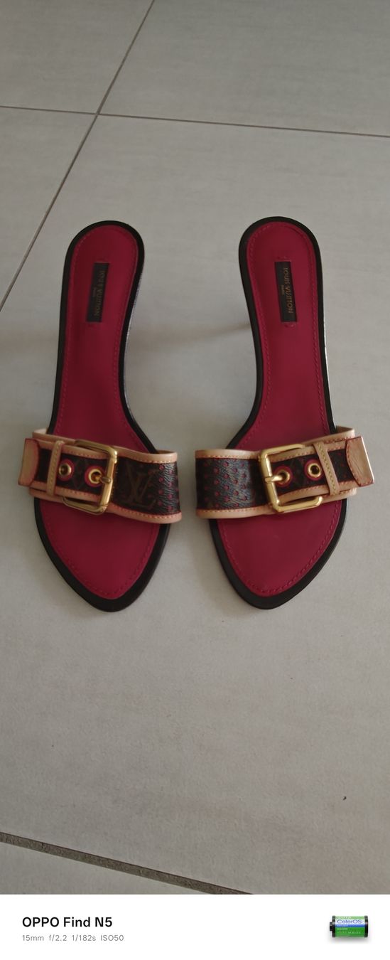 Scarpe da donna: original Louis Vuitton sandale gr.39 – Usato da stallikon venduto da Dalacoke 1