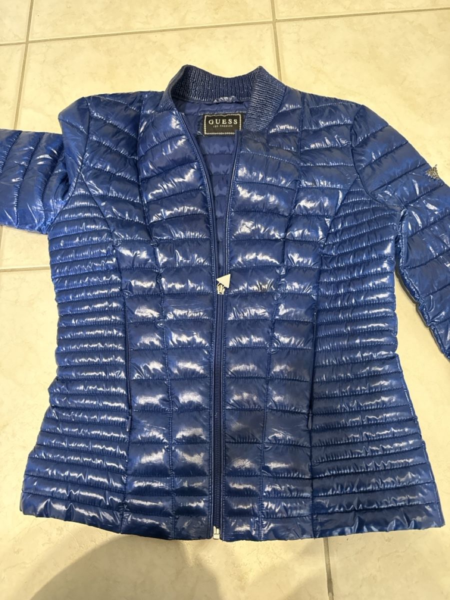 Giacche: Guess jacke thermore – Usato da Oberhasli venduto da Nannashamas