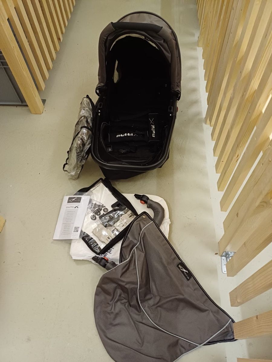 Tfk Carrozzine: TFK Joggster Twist – Usato da Oberstammheim venduto da ede_686j 1