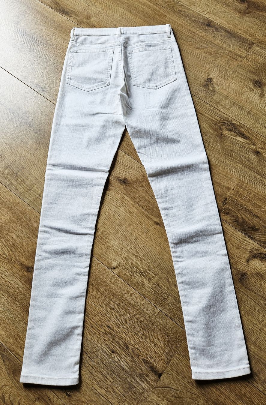 Peak Performance Jeans: Peak Performance Weisse Jeans, Grösse 26/32, neu – Neu (gemäss Beschreibung) aus Rhäzüns von inf_rcj7 3