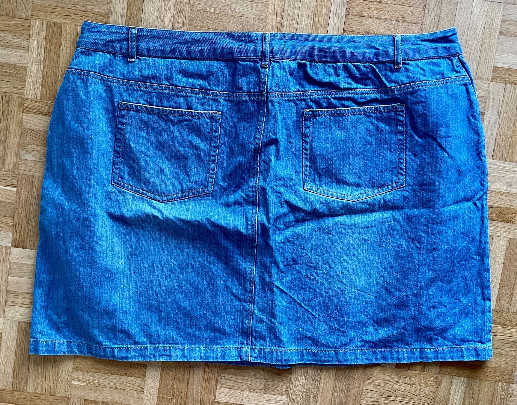 Gonne: Jeans Rock, Grösse 52, top Zustand – Usato da Gümligen venduto da soleil149 1