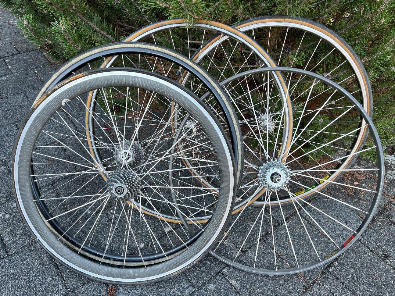 Pezzi di ricambio: 5 Rennrad-Räder – Usato da Würenlingen venduto da tamtam2011