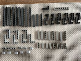 Lego Technic 9396 dunkelgraue hellgraue runde Lochbalken