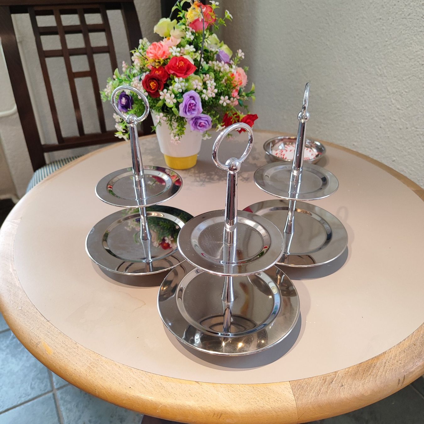 Altro in Decorazioni & Accessori: 3 Kleine Kuchenständer – Nuovo (secondo la descrizione) da Langnau am Albis venduto da Judithsebi