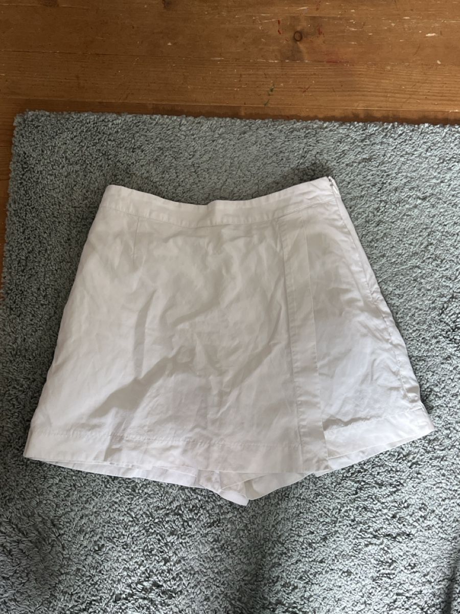 Uniqlo Pantaloni: skort – Usato da Spiegel b. Bern venduto da tot_xjm7
