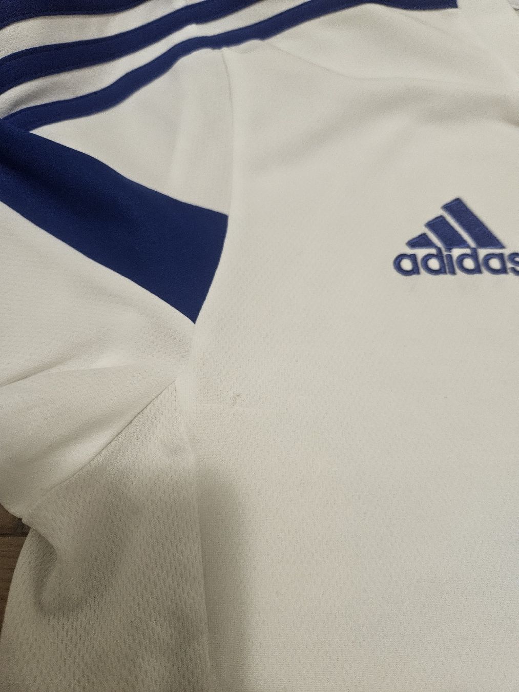 Adidas Canottiere & Pantaloni: Adidas Bosnien Trikot Gr.S – Usato da Emmenbrücke venduto da TopGato 4
