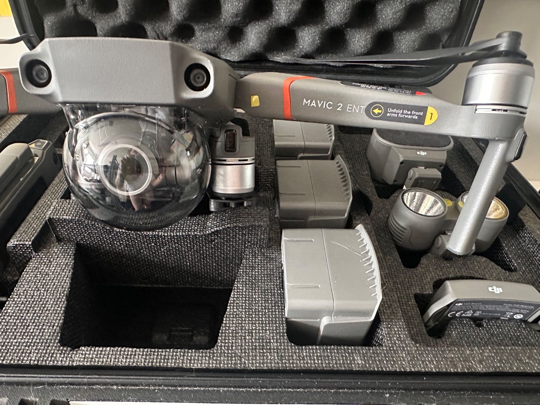 DJI RC Modellbau: DJI Mavic 2 Enterprise Zoom + Smart Controller – Gebraucht aus Frick von itt_rf2m 6