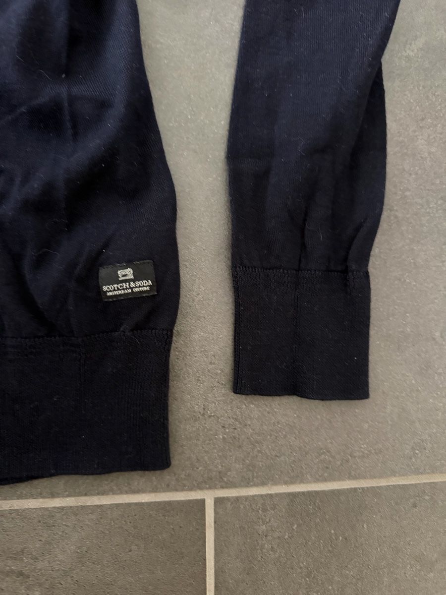 Maglioni & Felpe: Pullover dunkelblau Grösse S Scotch & Soda – Usato da Frauenfeld venduto da Reto89 4