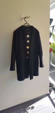 Damen Jacke schwarz Grösse XL Neuwertiger Zustand ..  Zara