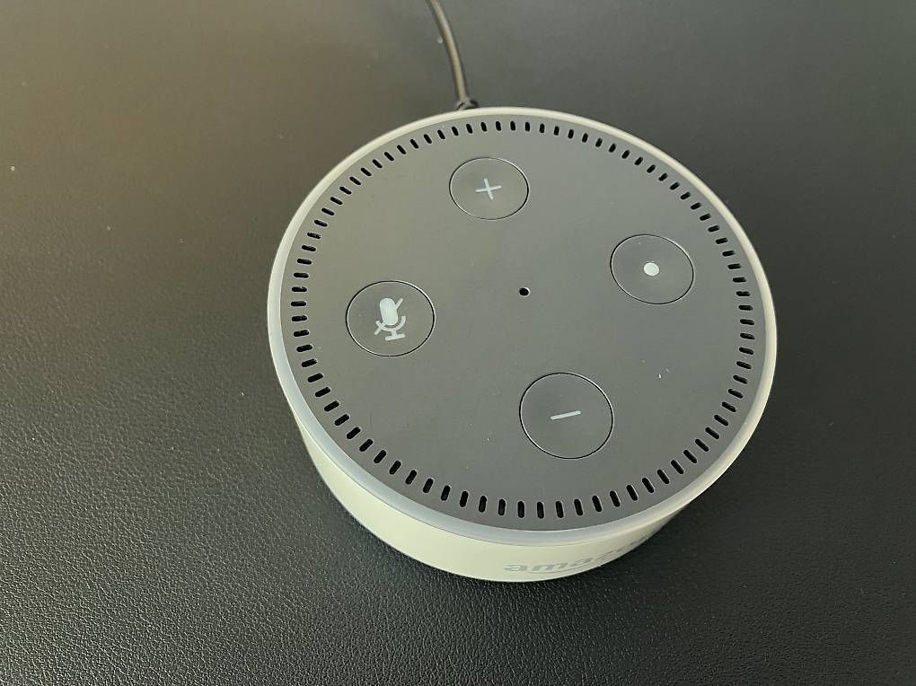 Amazon Lautsprecher: Amazon Echo Dot 1. Generation weiss mit Verpackung – Gebraucht aus Kriens von santamonica69 3