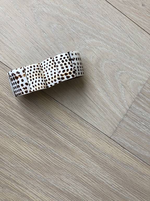 Bracciali & Braccialetti: Armband aus Holz – Usato da Zumikon venduto da Fahrgaestin