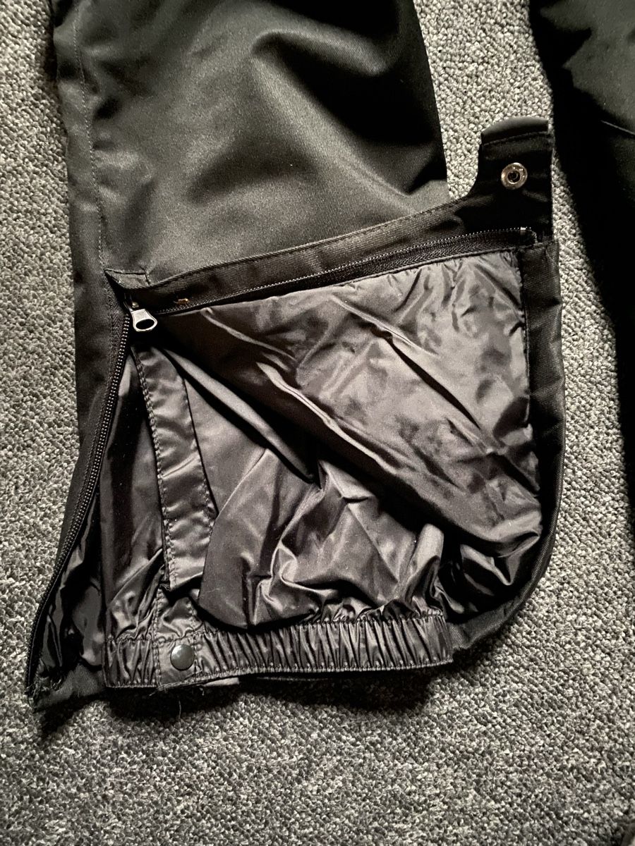 Fila Hosen: FILA Skihose Gr. 152 schwarz top Zustand – Neu (gemäss Beschreibung) aus Worben von Teddy112 4