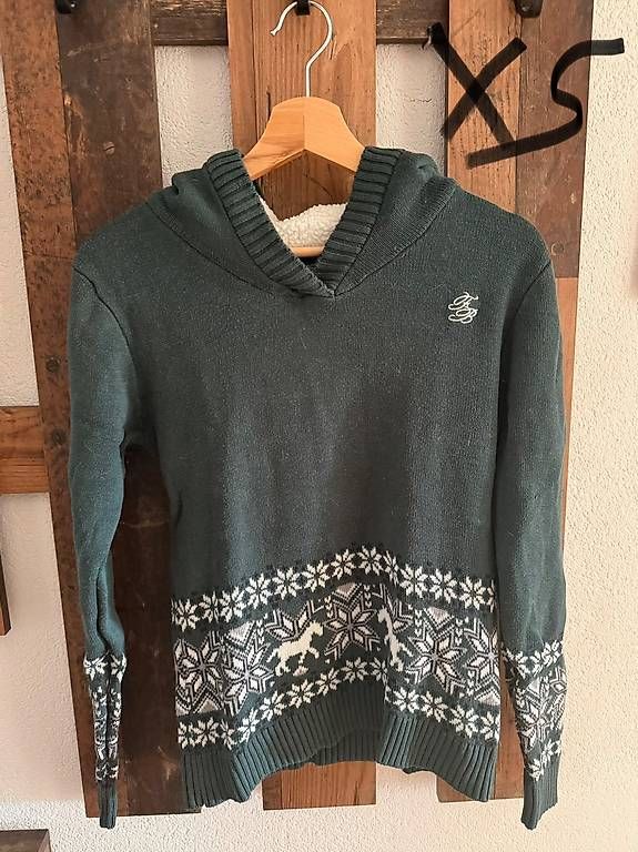 Pullover & Sweatshirts: Pullover – Gebraucht aus Bern von Samsam1996
