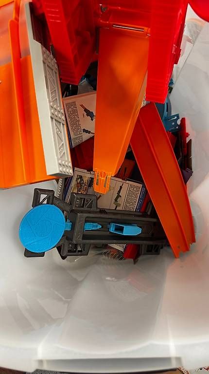 Hot Wheels Spielzeuge: Hot Wheels MEGA PACK – Gebraucht aus Hochdorf von mba_8fyf 3