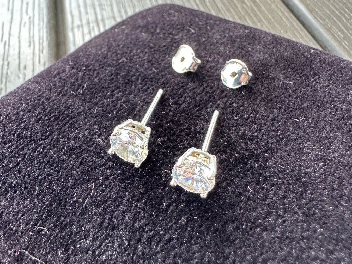 Thomas Sabo Orecchini pendenti & Orecchini a lobo: Thomas Sabo Ohrstecker weisser Stein 925 Sterlingsilber – Usato da Winterthur venduto da AngiDi