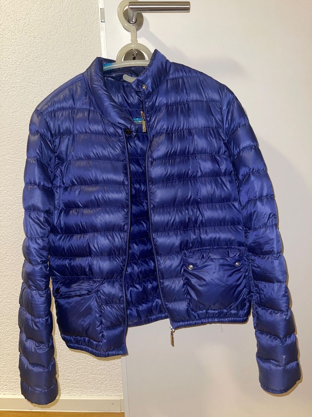 Moncler Giacche: Moncler Jacke – Usato da Reinach BL venduto da K.zh.A