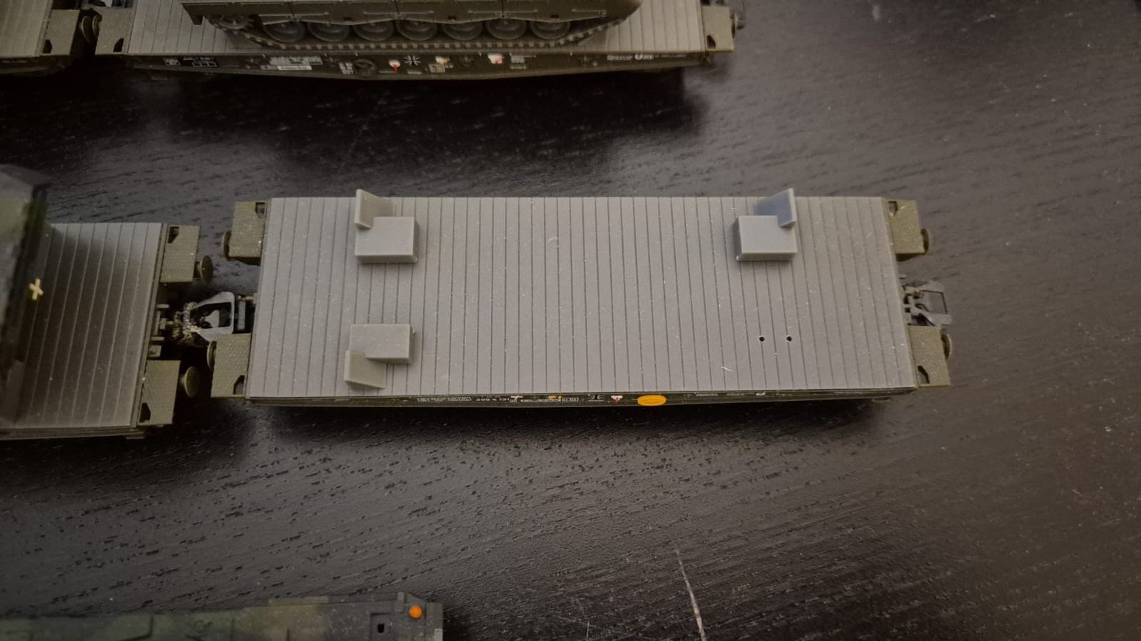 Märklin Modellini di ferrovie: Märklin Panzertransportzug – Usato da Oberlunkhofen venduto da Draconis_Valais 3