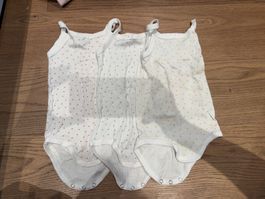 3 süsse Petit Bateau Bodies Gr. 6m/67cm