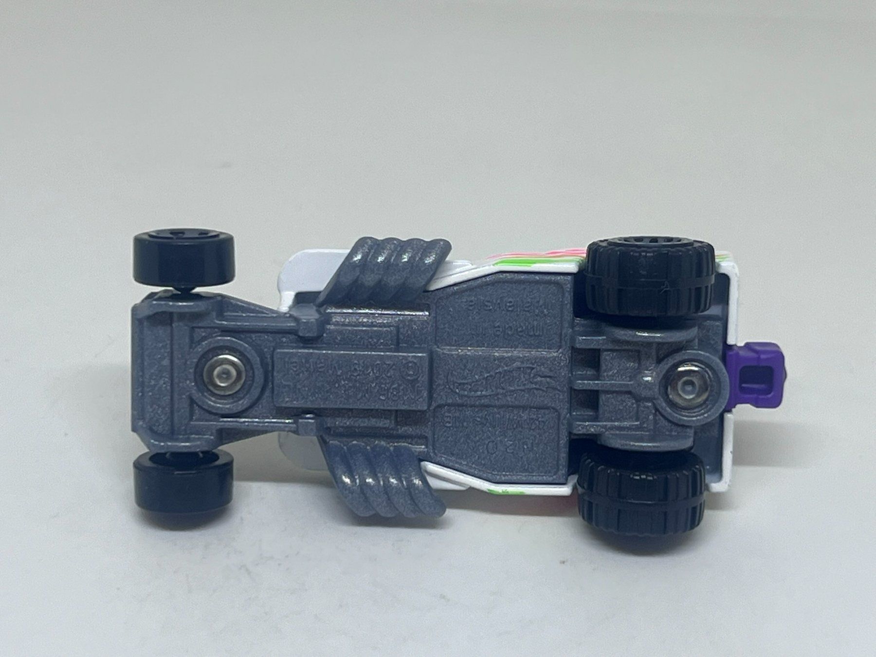 Hot Wheels Modellini d'auto: Hot Wheels '42 Willys MB #25 – Usato da Wildegg venduto da LaaBoutique 3