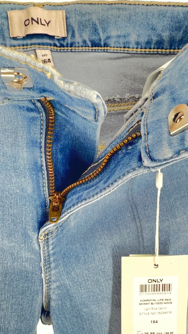 Only Hosen: Only Jeans, neu mit Etikett, hellblau, Grösse 164 – Neu (gemäss Beschreibung) aus Oberurnen von Kokosbluete 5